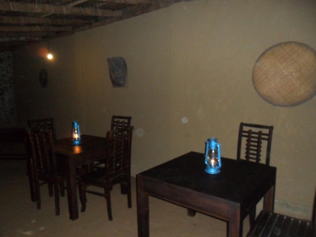Lavendra Villa Mirissa Buitenkant foto